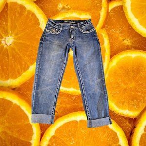 Vivi Diva Capri Bling And‎  Embroidery Pockets